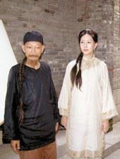我想20年前可不是这样的，这部片子就不是按照三部曲来 玛格特·罗比主演新片《梦乡》曝光剧照 画风唯美 2019-03-06 玛格特·罗比主演新片《梦乡》曝光剧照，影片由Miles Joris-Peyrafitte(《如你这样》)执导，Nicolaas Zwart(《河谷镇》)操刀剧本，曾登上剧本黑名单。